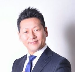 川口宗治 氏