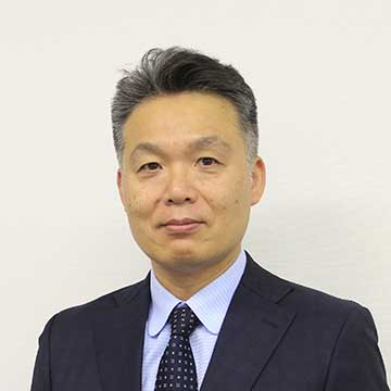 岡田浩二 氏