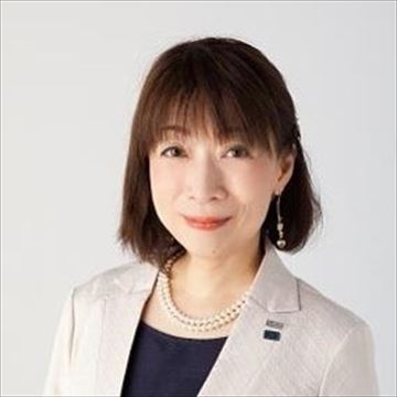 横山 直美 氏
